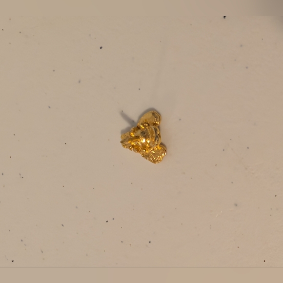 Vintage Bee Pin - Picture 3 of 4